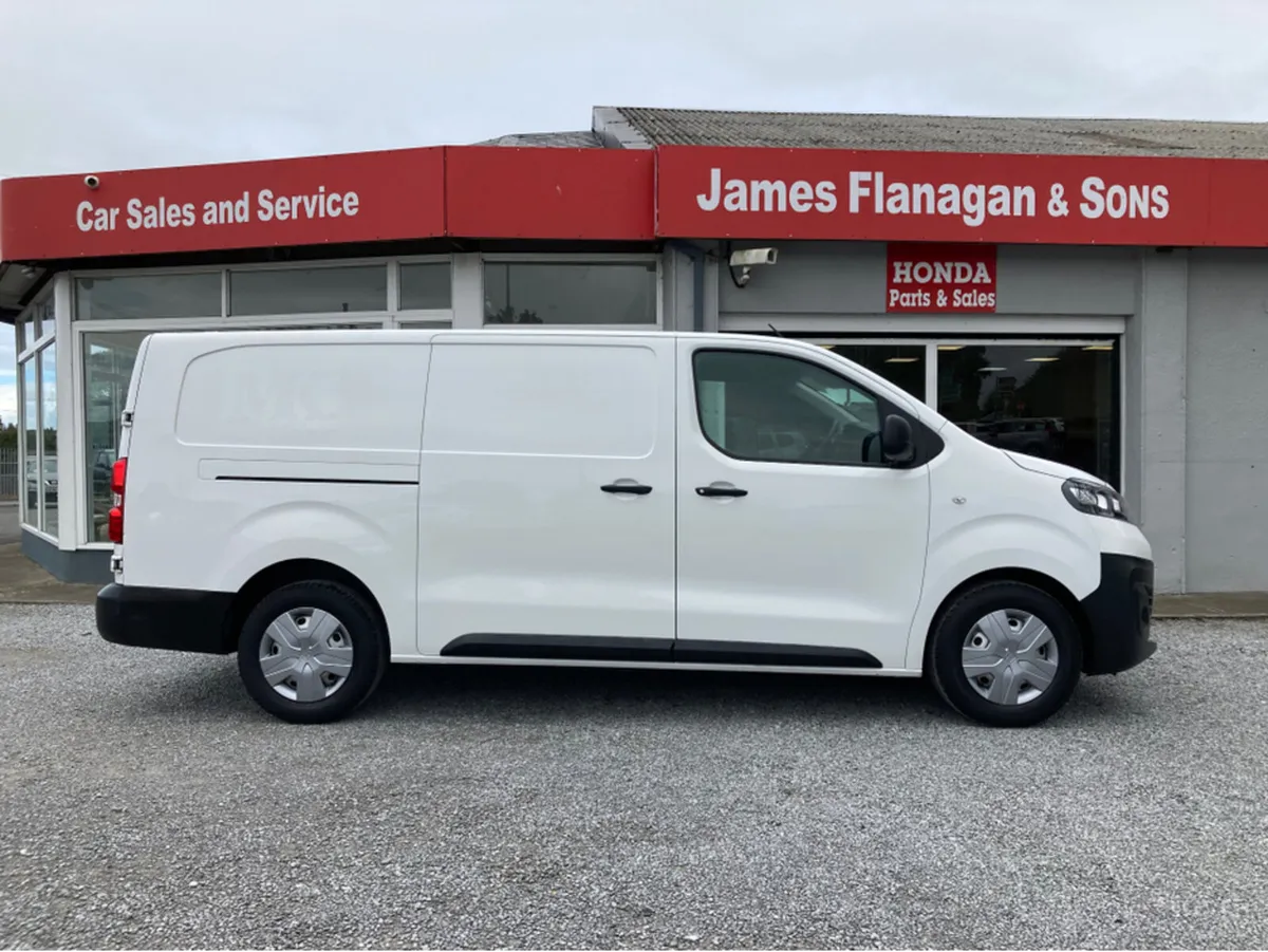 Opel Vivaro L2H1 2900 1.5 5DR - Image 4