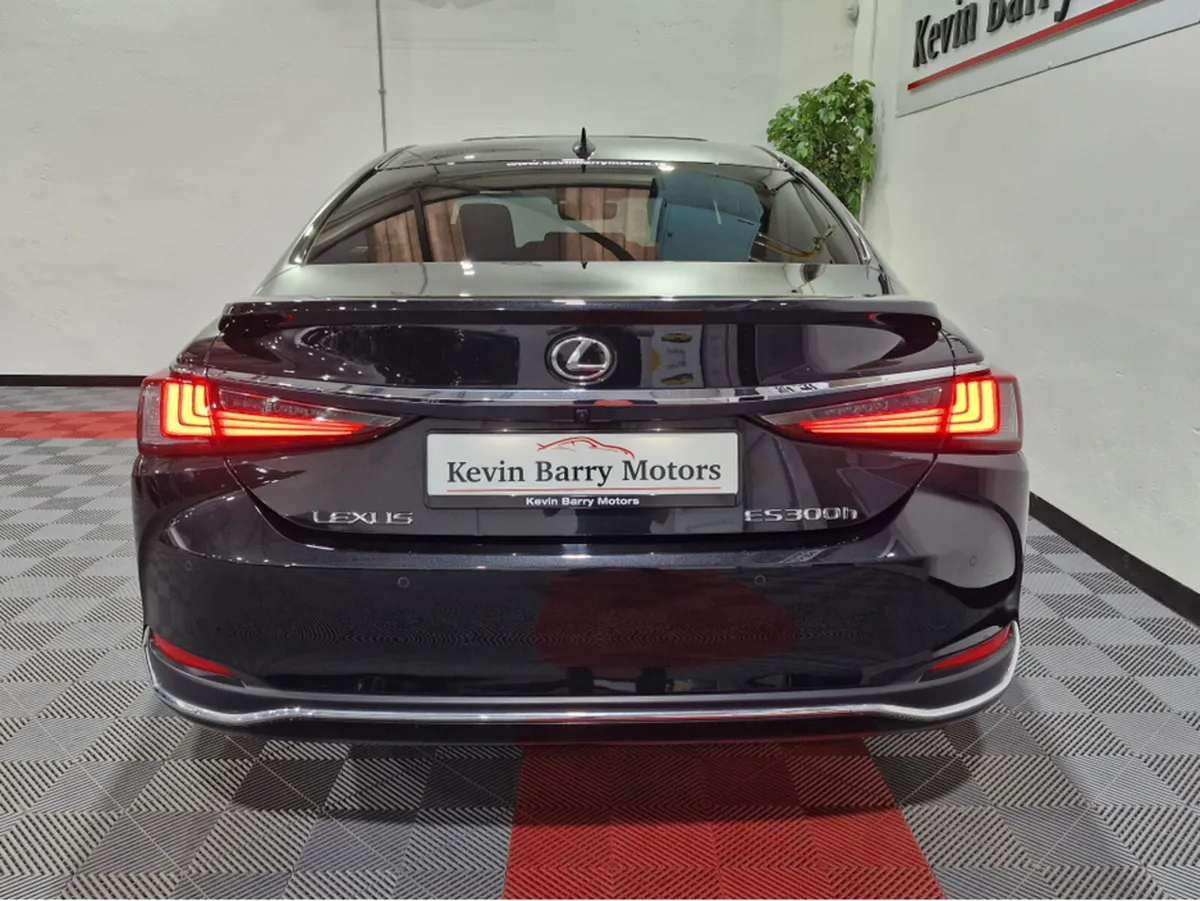 Lexus ES 2.5 HYBRID (SUNROOF) AUTOMATIC **ONE OWNE - Image 4