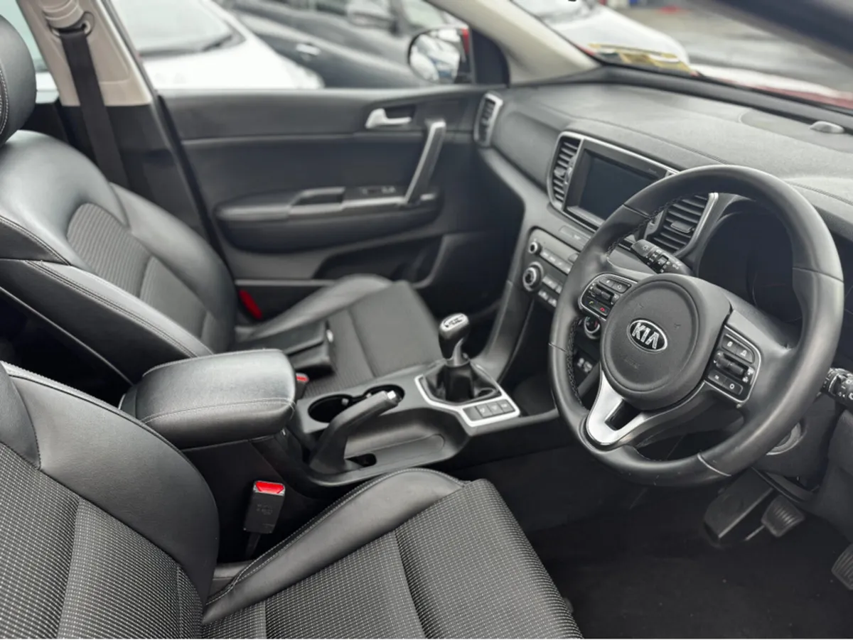 Kia Sportage EXS 5DR - Image 3