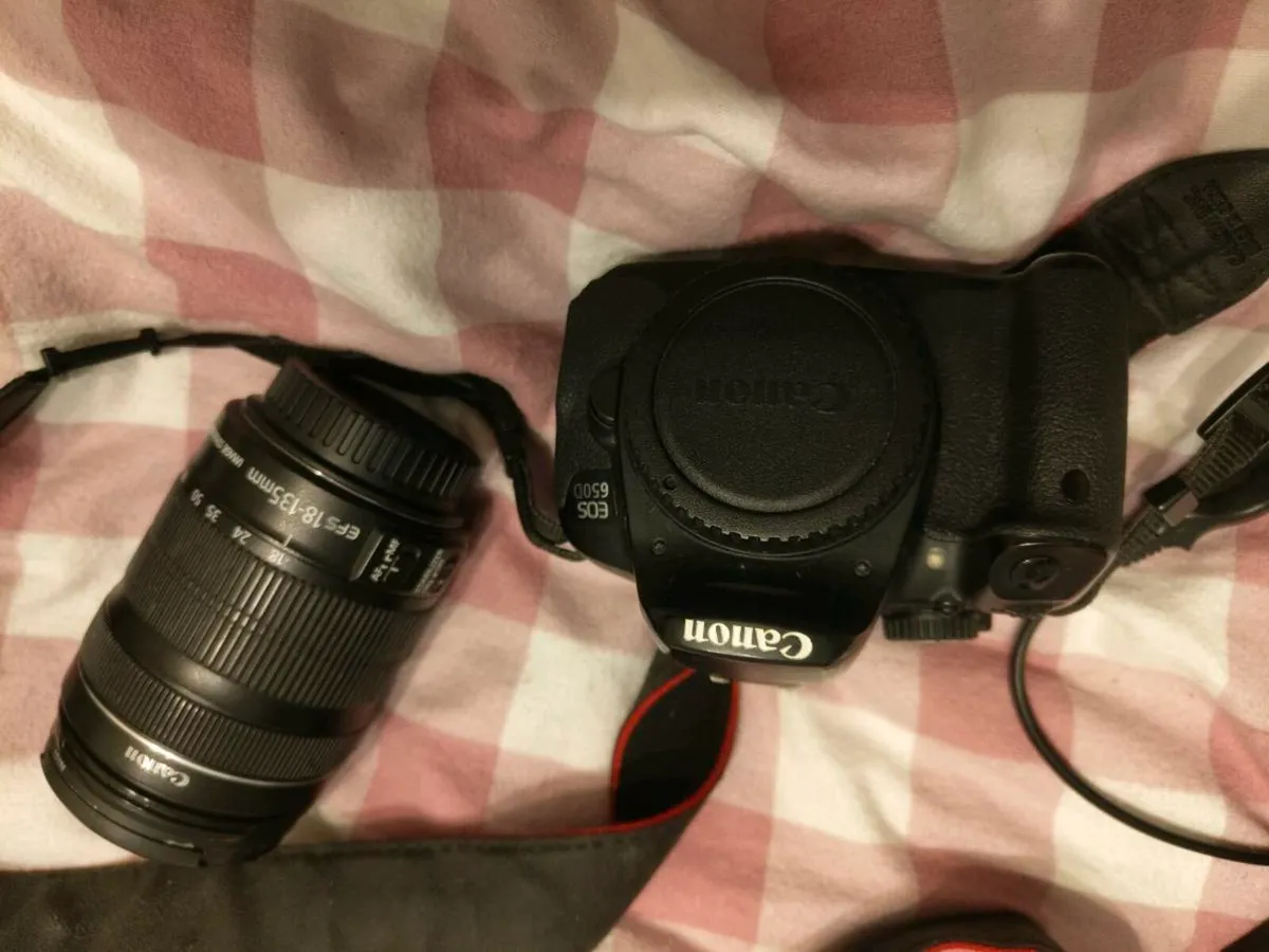 Canon 650d 18 135 - Image 2