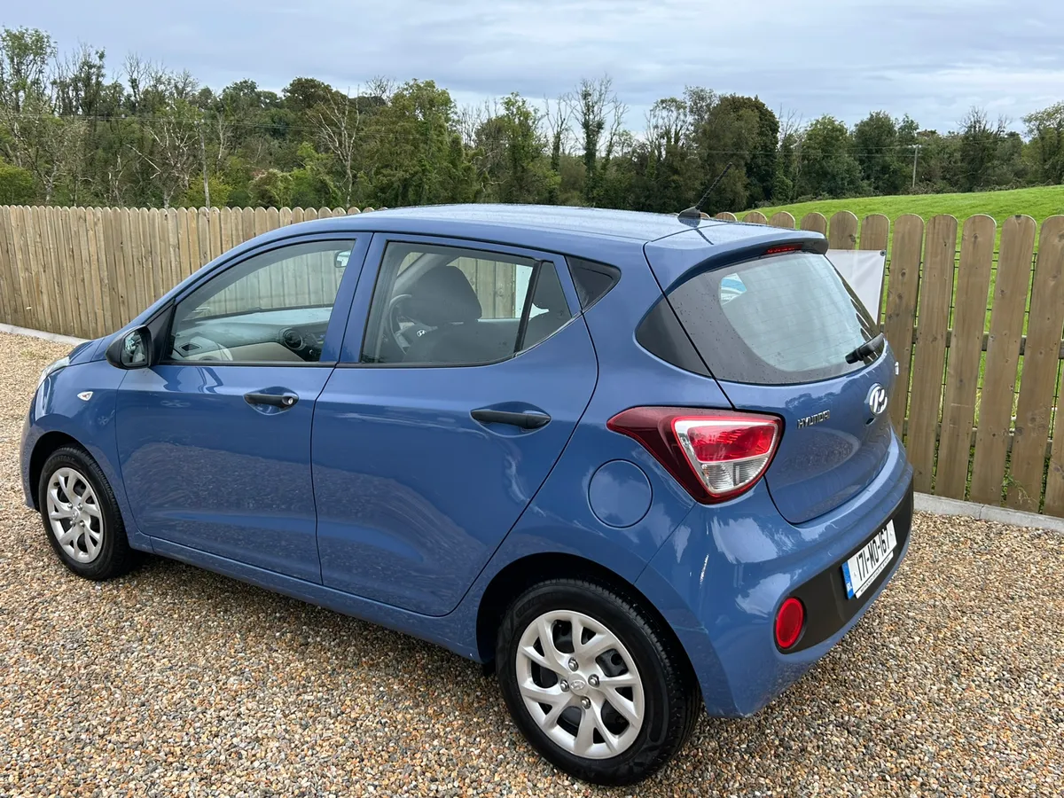 2017 Hyundai i10 1.0 Petrol - Image 2
