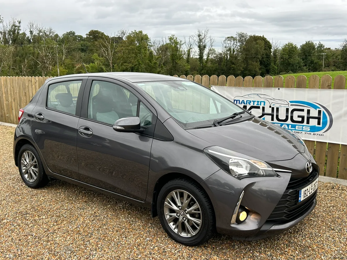 2018 Toyota Yaris Luna Low Milage - Image 2