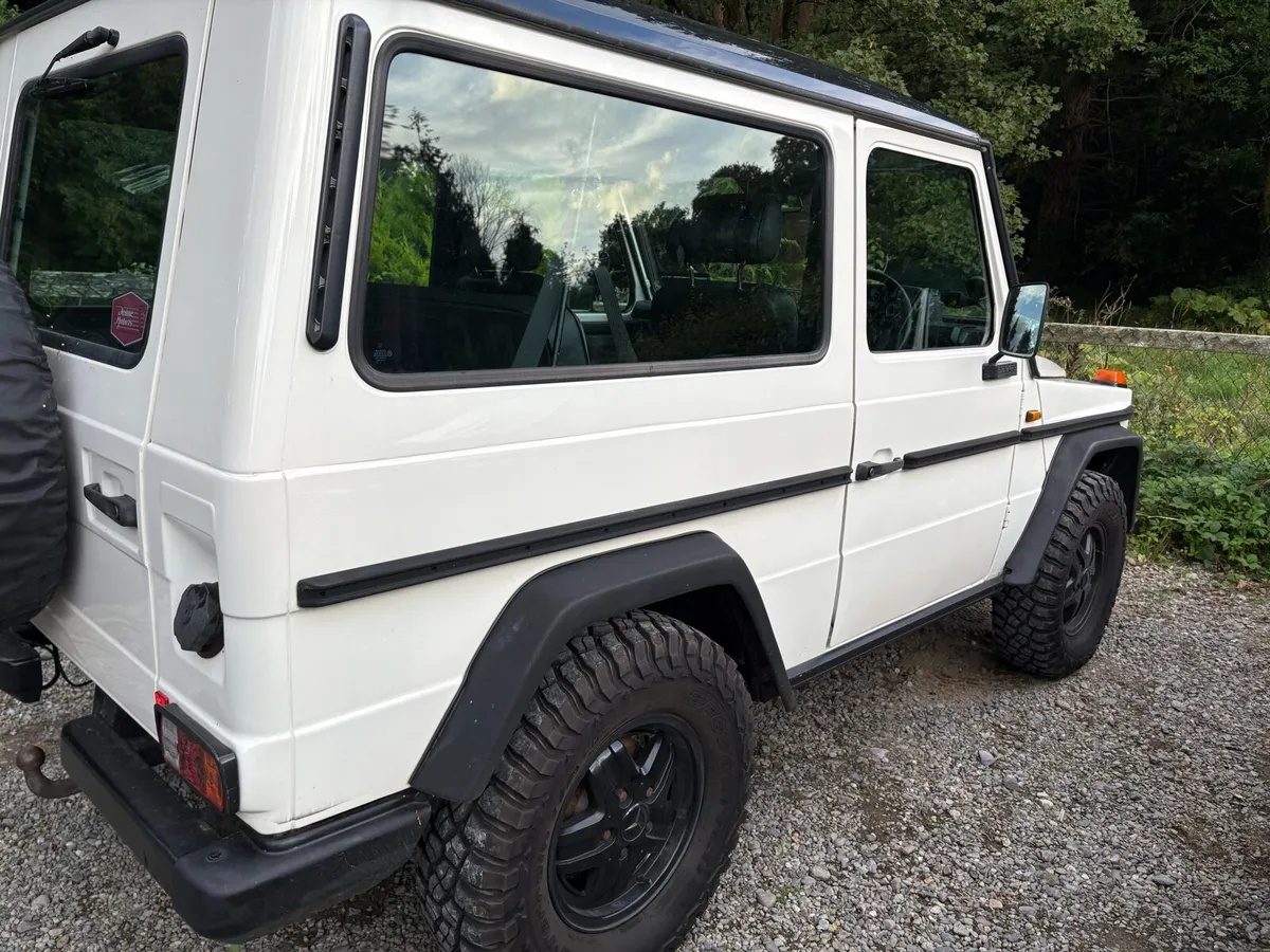 G wagon 2 Door - Image 2
