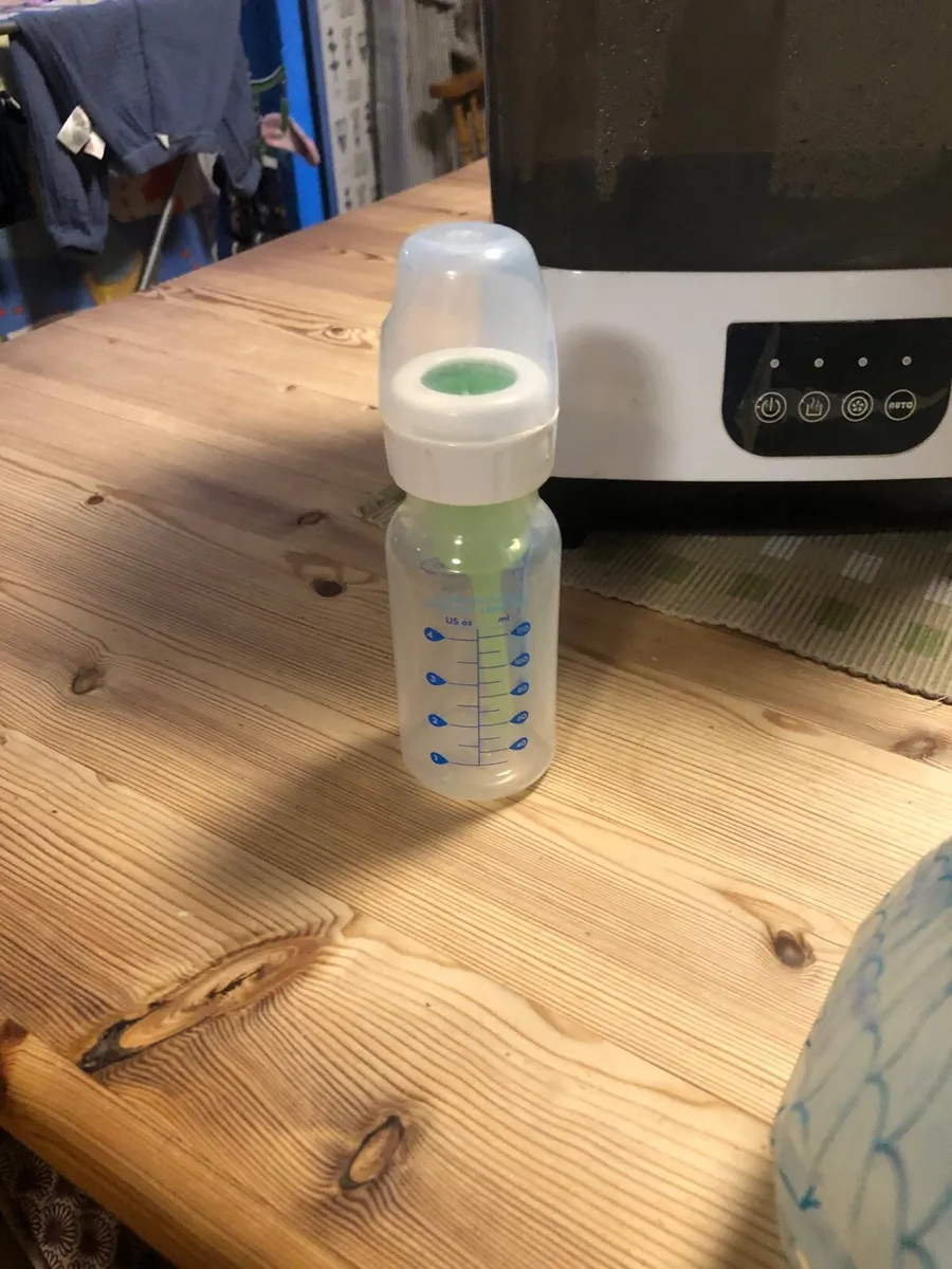 Dr Browns Bottle Steriliser and Bottles - Image 3