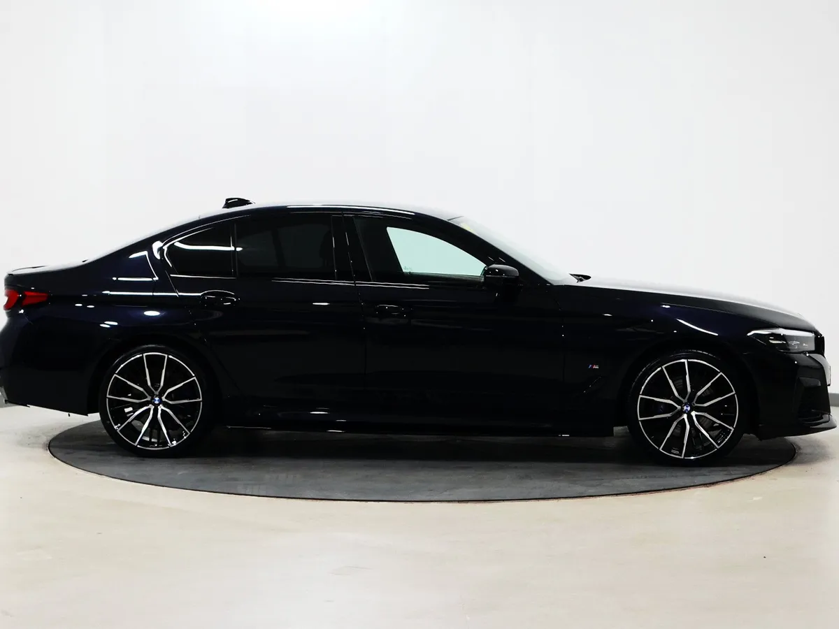 *93* 2021 BMW 5-Series 2.0 m-sport - Image 3