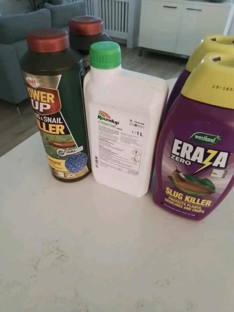 Roundup weed killer/slug pellets