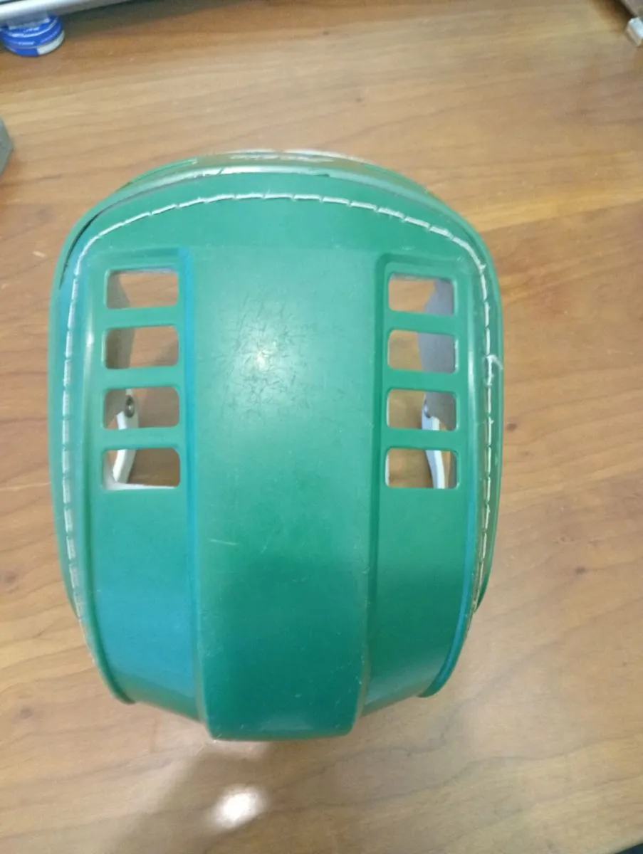 Older Hobie/ gola replica helmet - Image 4