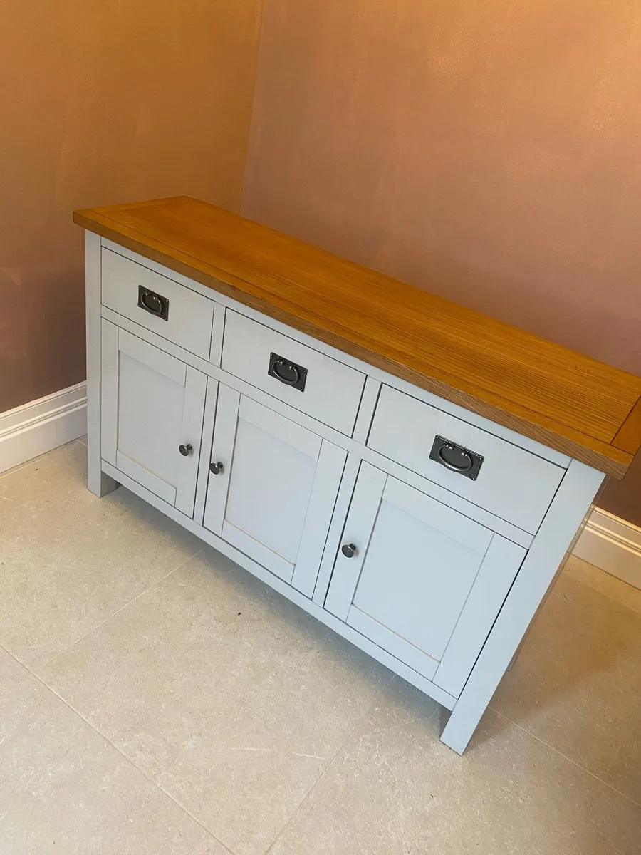 Sideboard - Image 3
