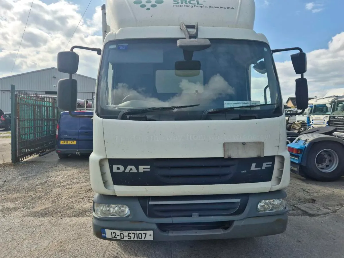 Daf lf 45 box truck - Image 3