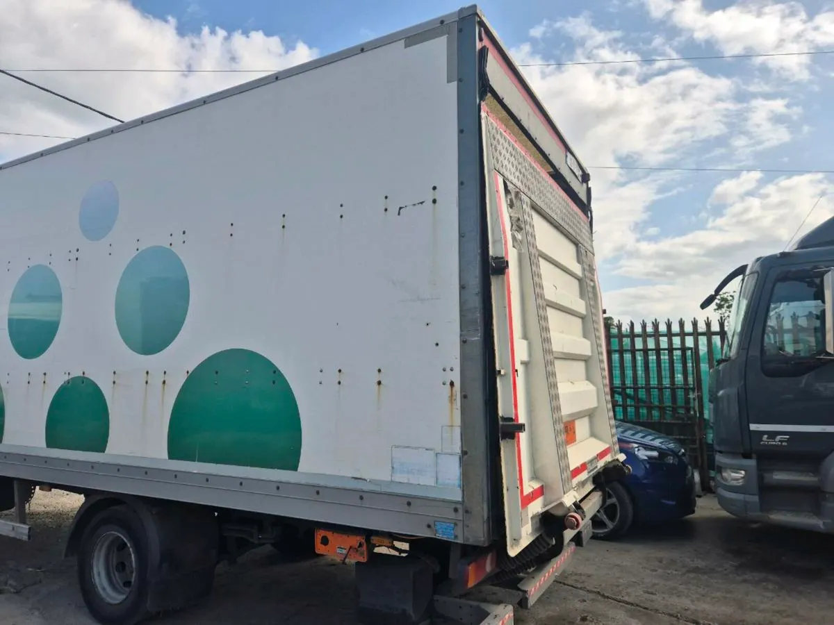 Daf lf 45 box truck - Image 4