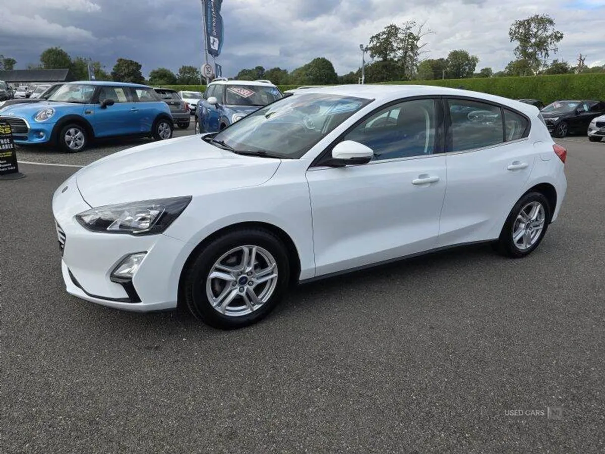 Ford Focus Zetec - Image 2
