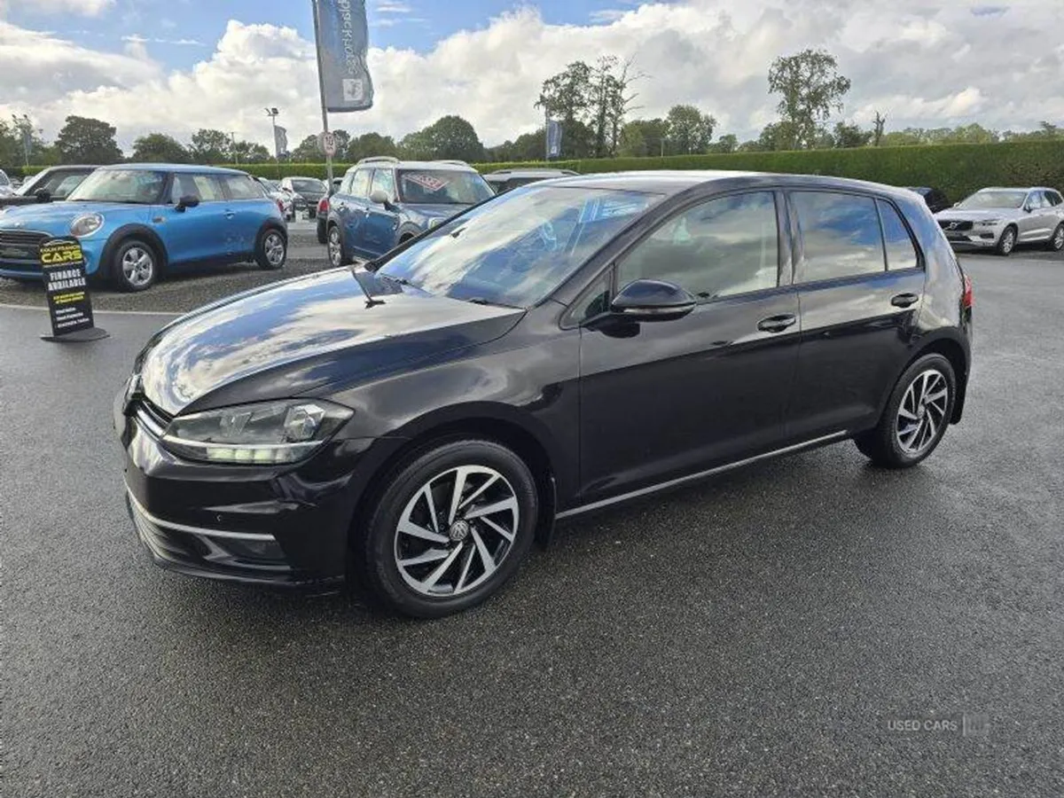 Volkswagen Golf Match - Image 2