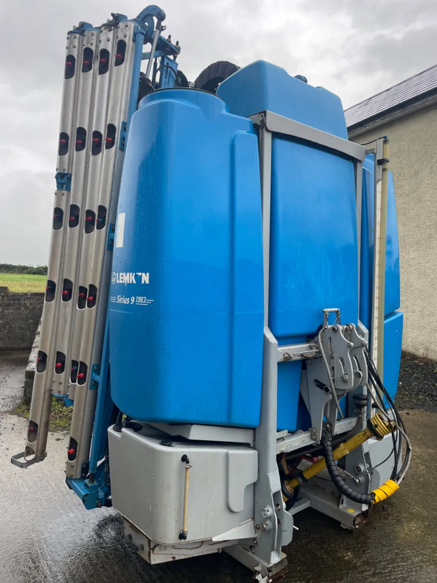 Lemken Sirius 9 sprayer, 24 metre, very clean. - Image 1
