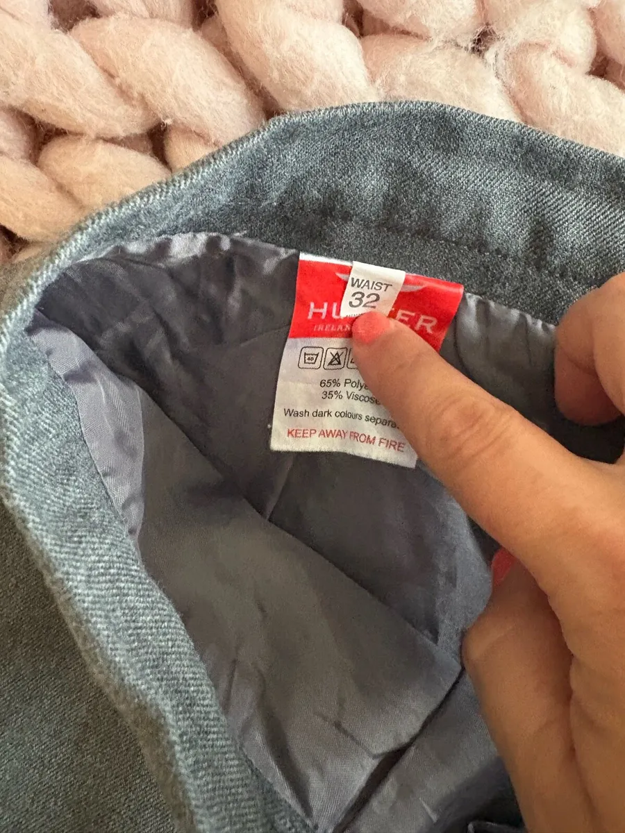 St Peter’s Secondary School Uniform Skirt, size 32 - Image 2