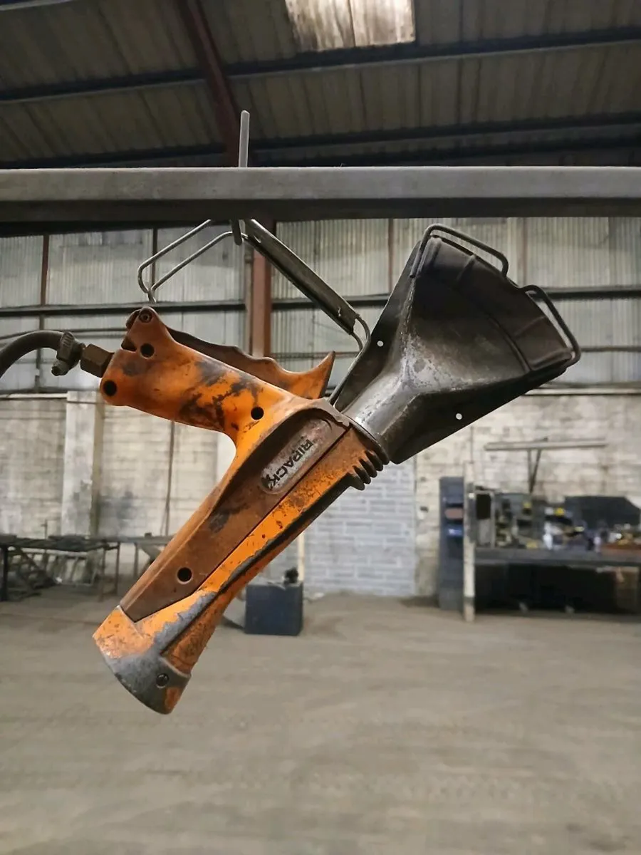 Vulcanise gas torch and gas bottle - Image 2