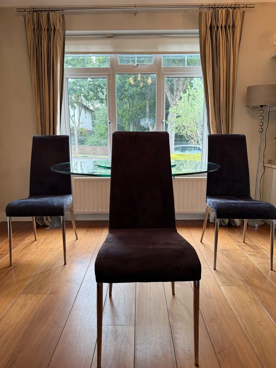 Glass dining table and chairs - Image 3