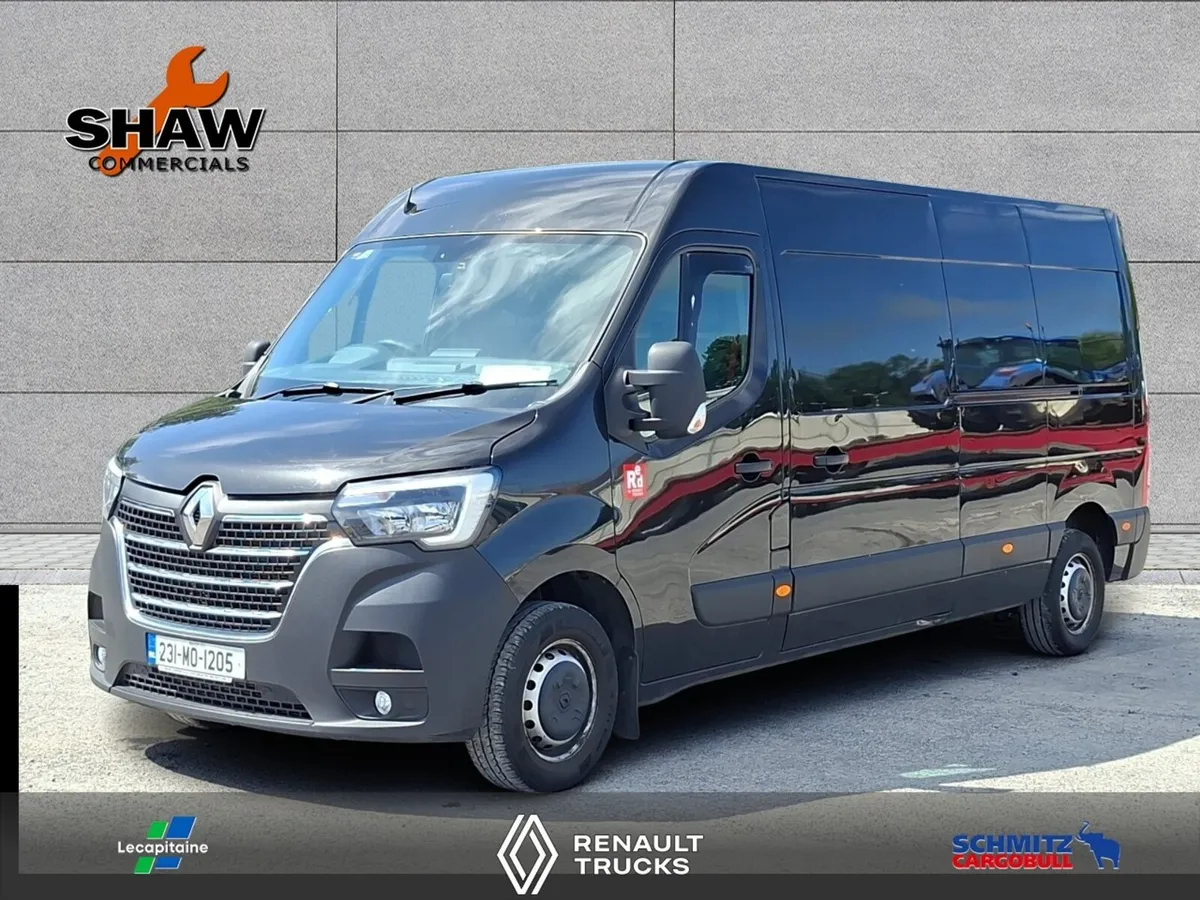 Renault Master 2023 - Image 1