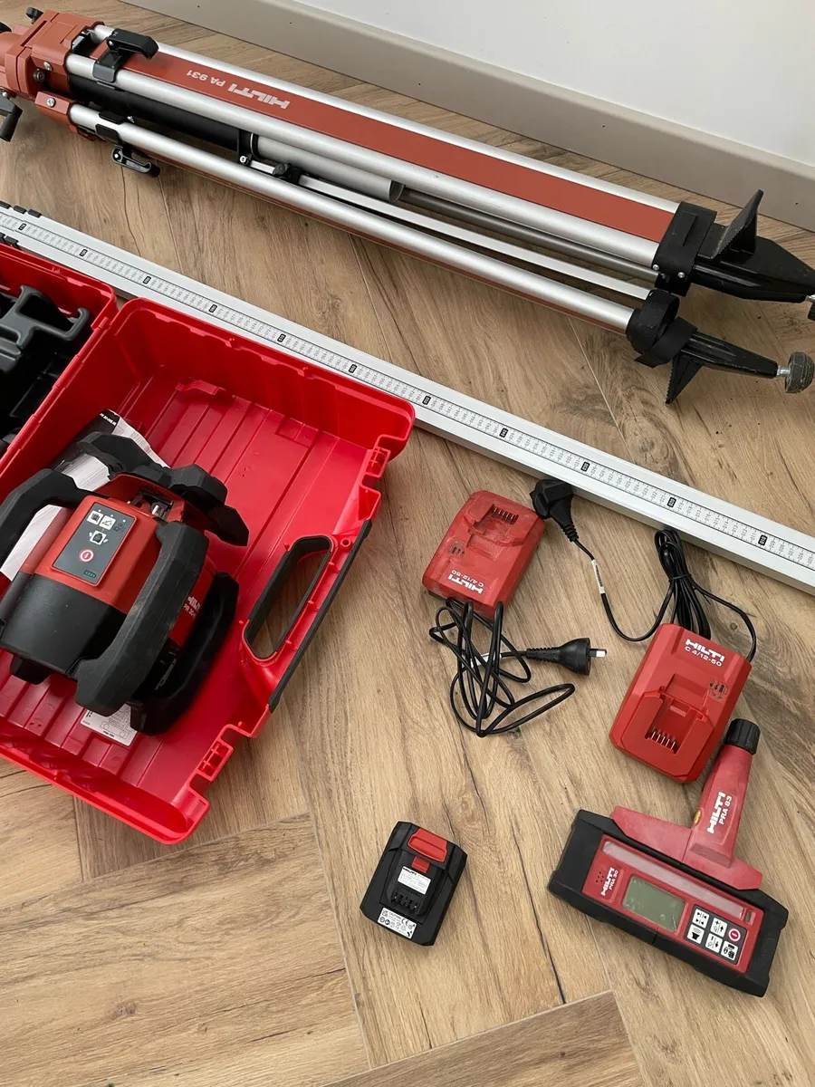 Hilti laser level - Image 1