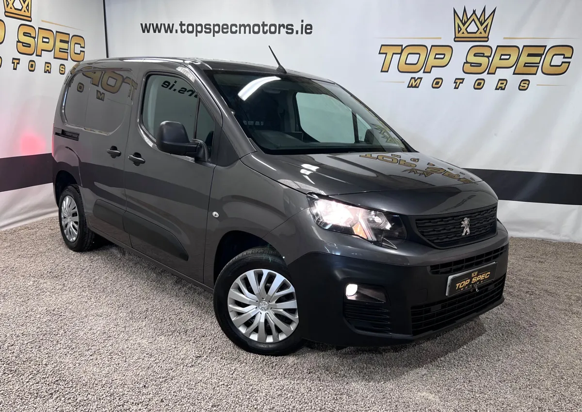 2021 (212) Peugeot partner NEW MODEL 1.6Hdi 3 Seat - Image 1
