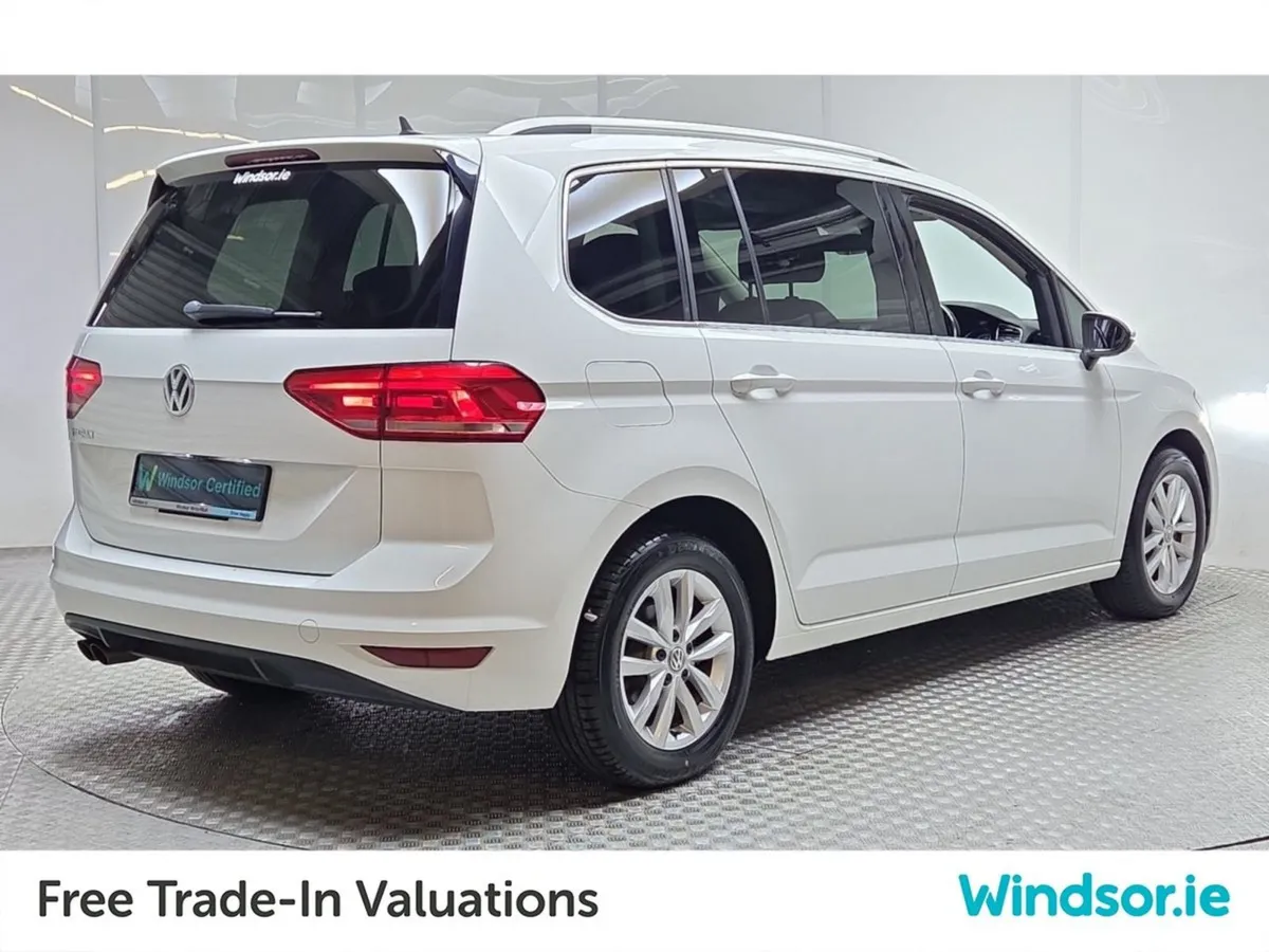 Volkswagen Touran TSI - Image 3