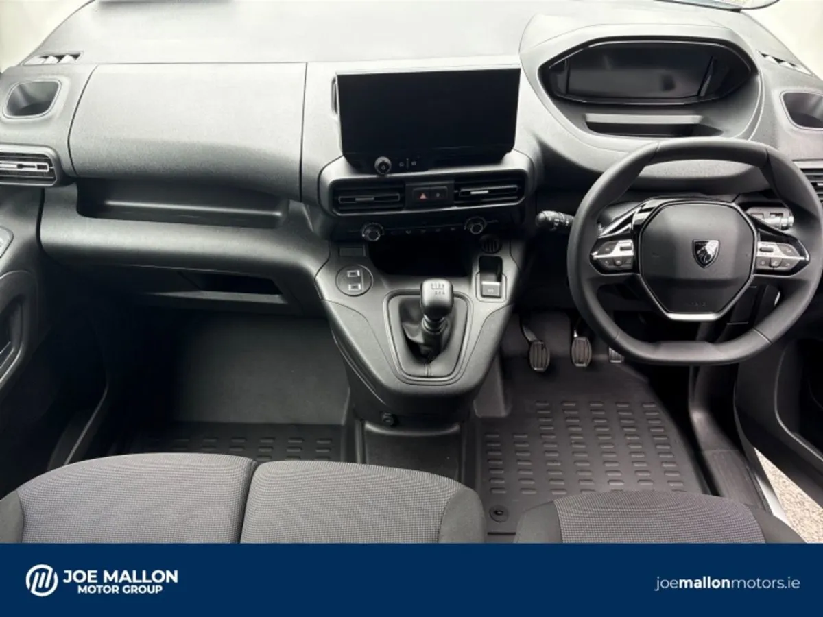 Peugeot Partner Pro-plus 1.5 100 Bhp.  pre-reg - Image 4