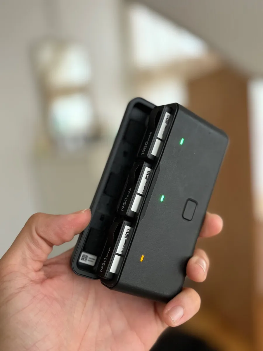 DJI Osmo Action 5 Pro - with Battery pack and SD - Image 2