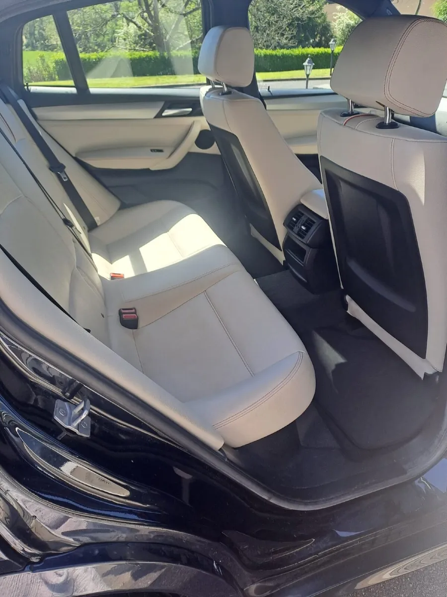 BMW X4 2017 - Image 2