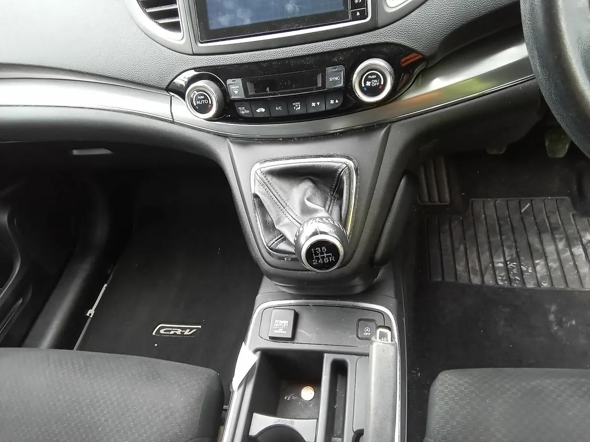 2018 HONDA CRV FOR SALE £3300 ONO - Image 2