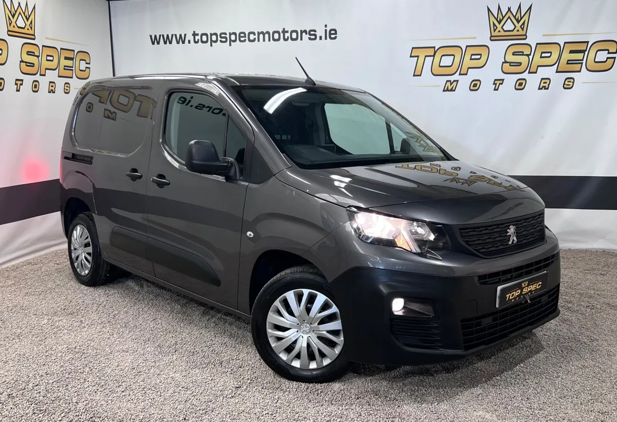 2021 (212) Peugeot partner NEW MODEL 1.6Hdi 3 Seat - Image 3