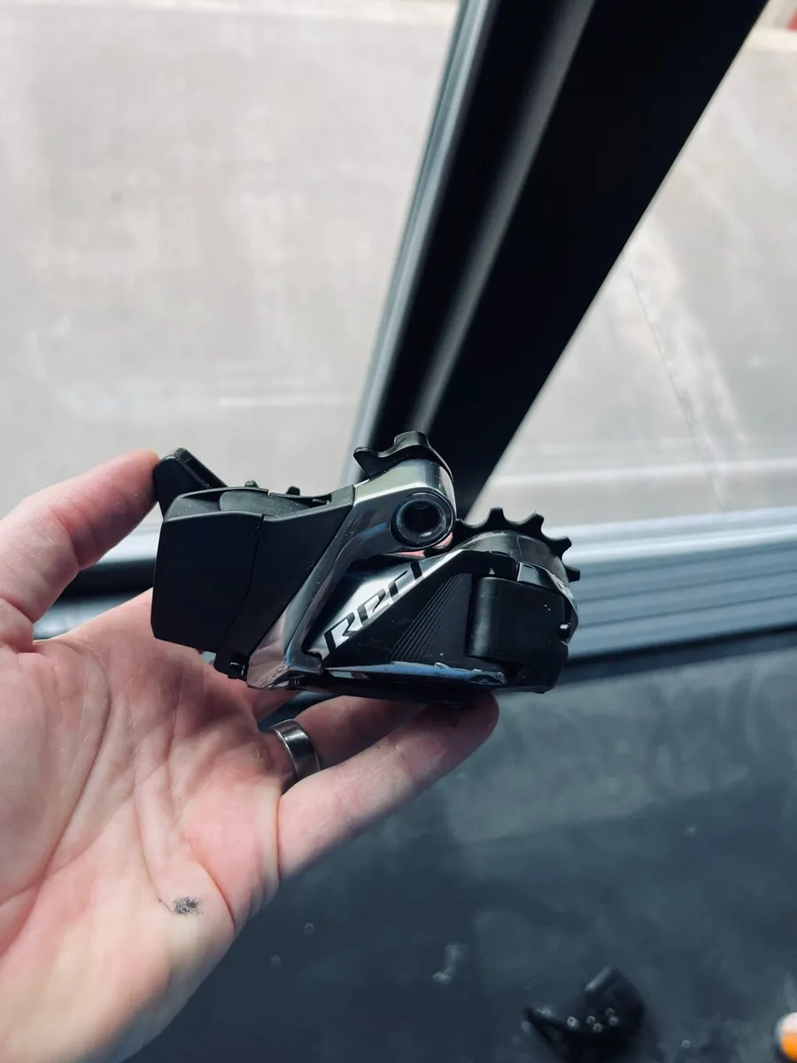 SRAM red axs 12 speed - Image 3