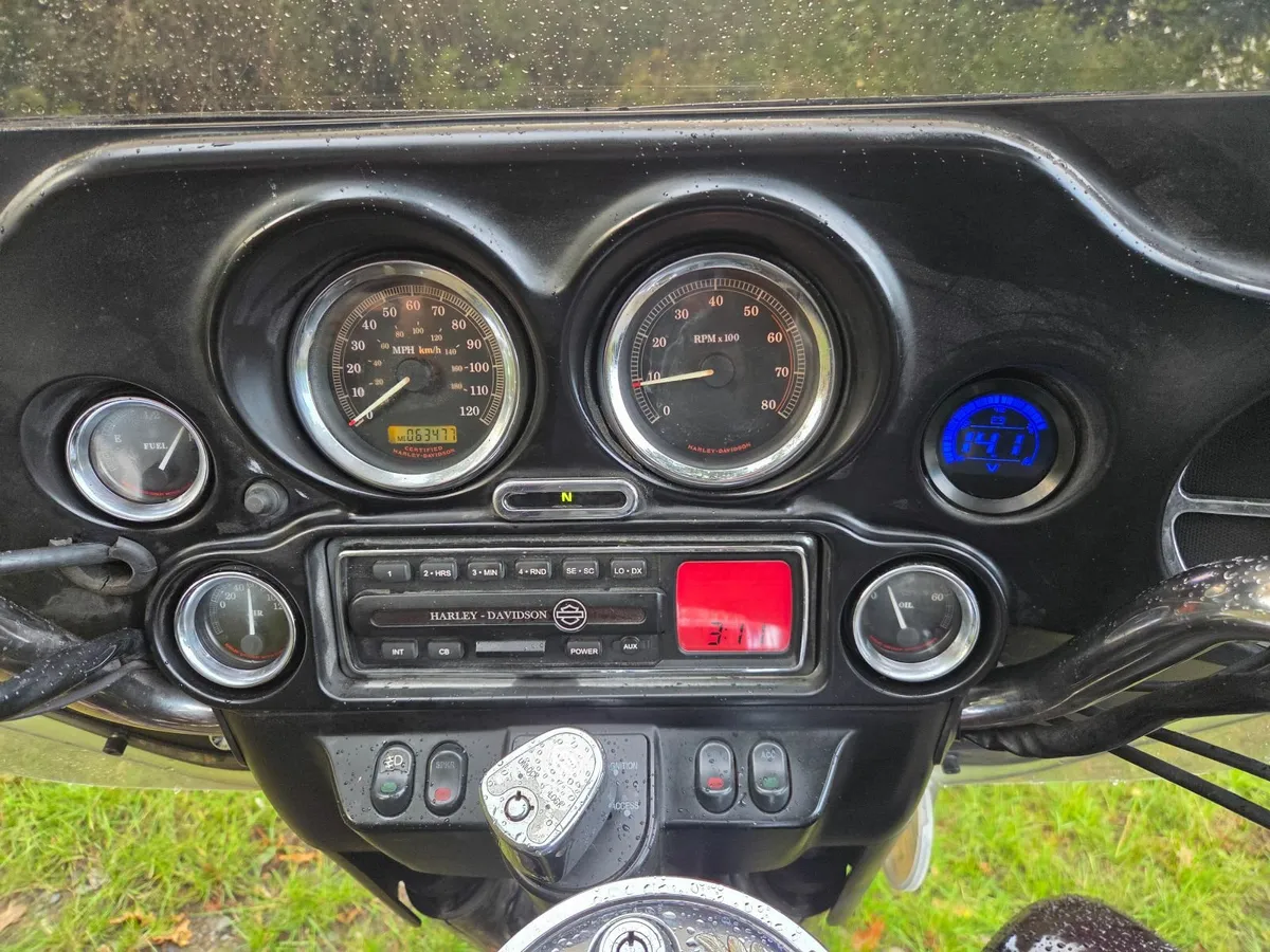 HARLEY DAVIDSON Ultra Classic - Image 2