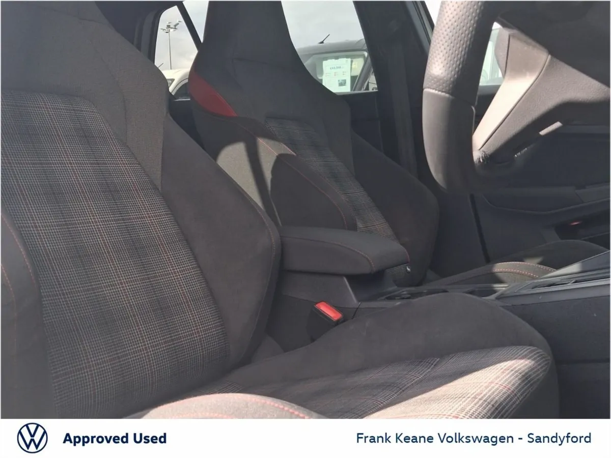 Volkswagen Golf  gti  2.0 TSI 245HP DSG  frank Ke - Image 4
