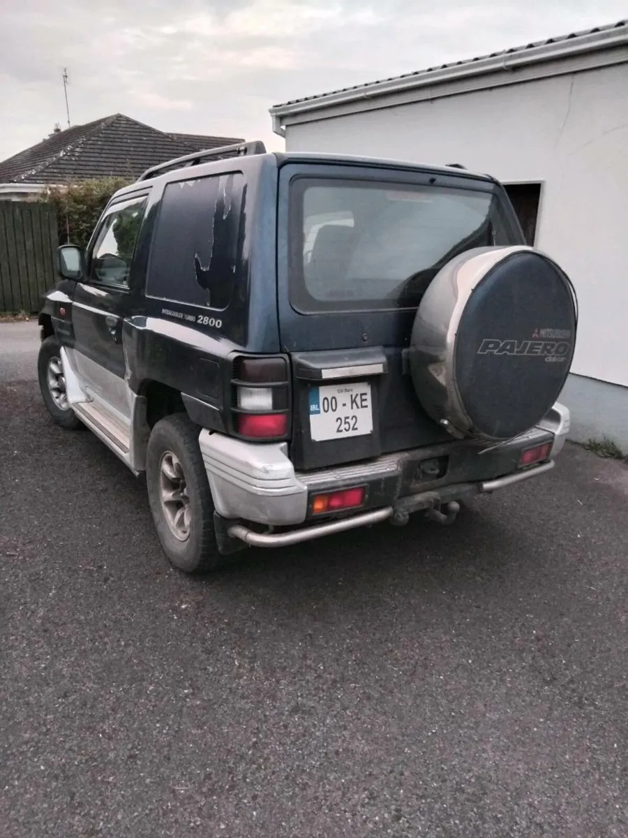 Mitsubishi Pajero - Image 2