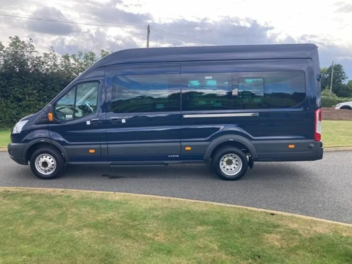 2017 FORD TRANSIT 460 L4 MINIBUS 17 SEATS - Image 2