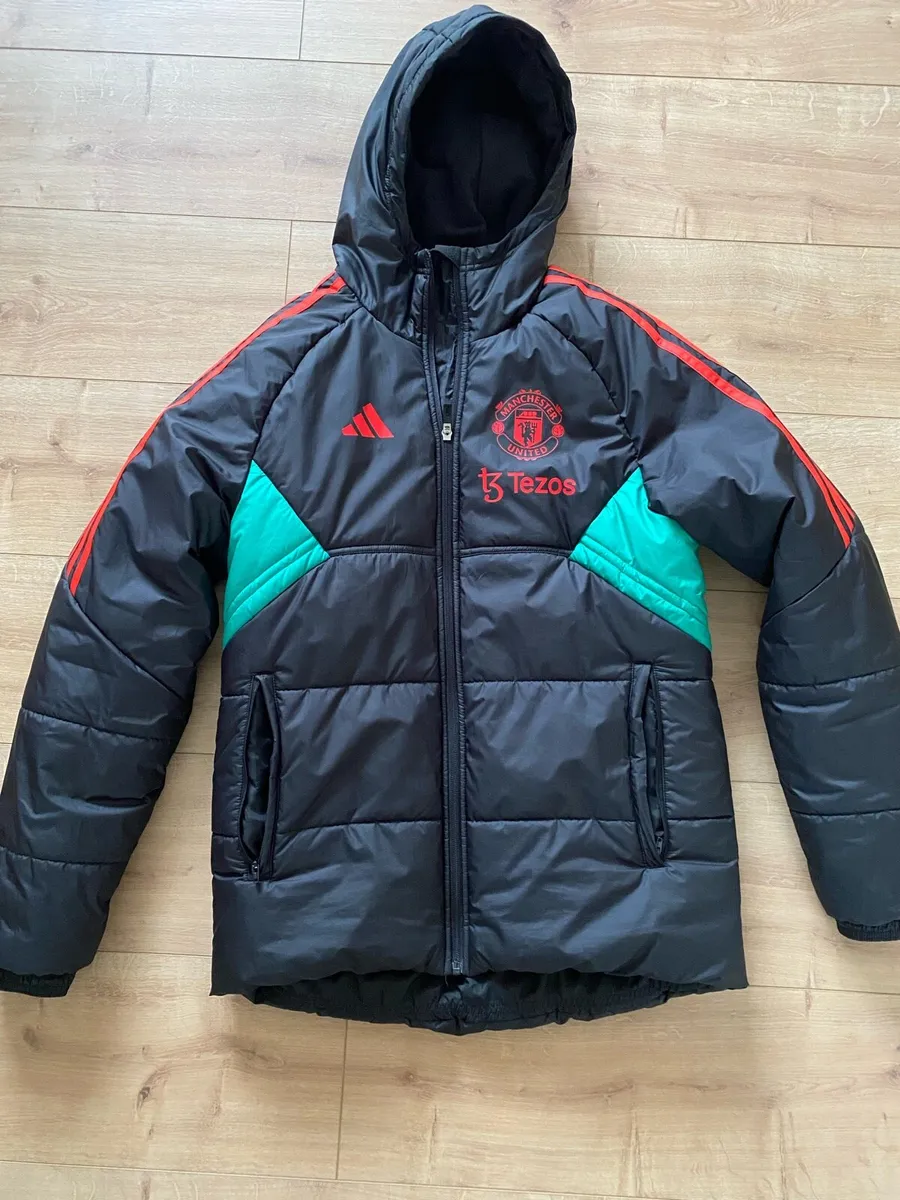 Manchester United 23 winter jacket - Image 1