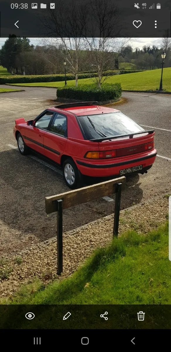 Mazda 323 1990 - Image 2