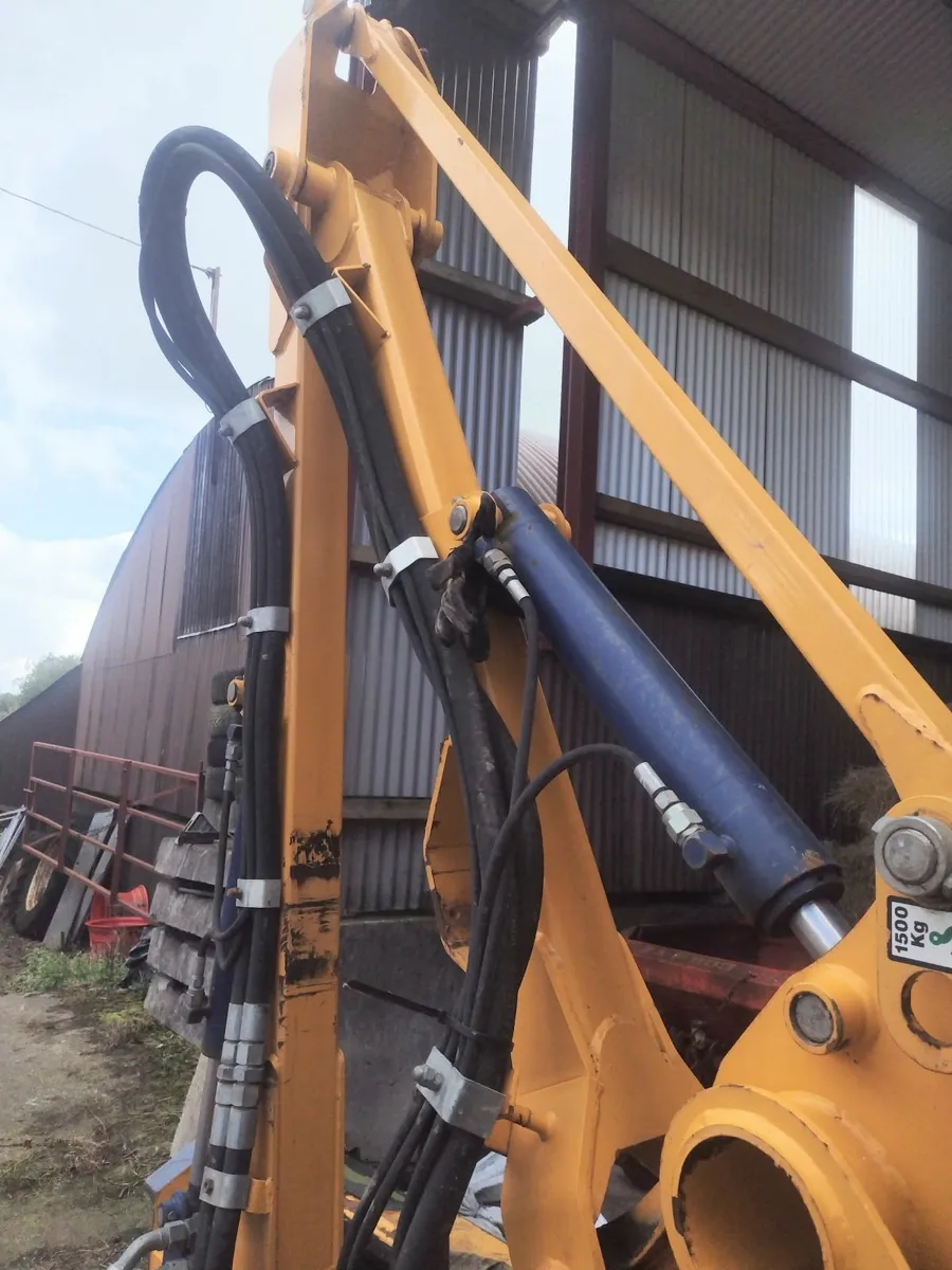 Bomford Kestrel hedgecutter front mounted - Image 2