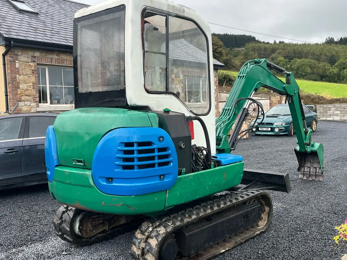 Komatsu pc28 digger - Image 4