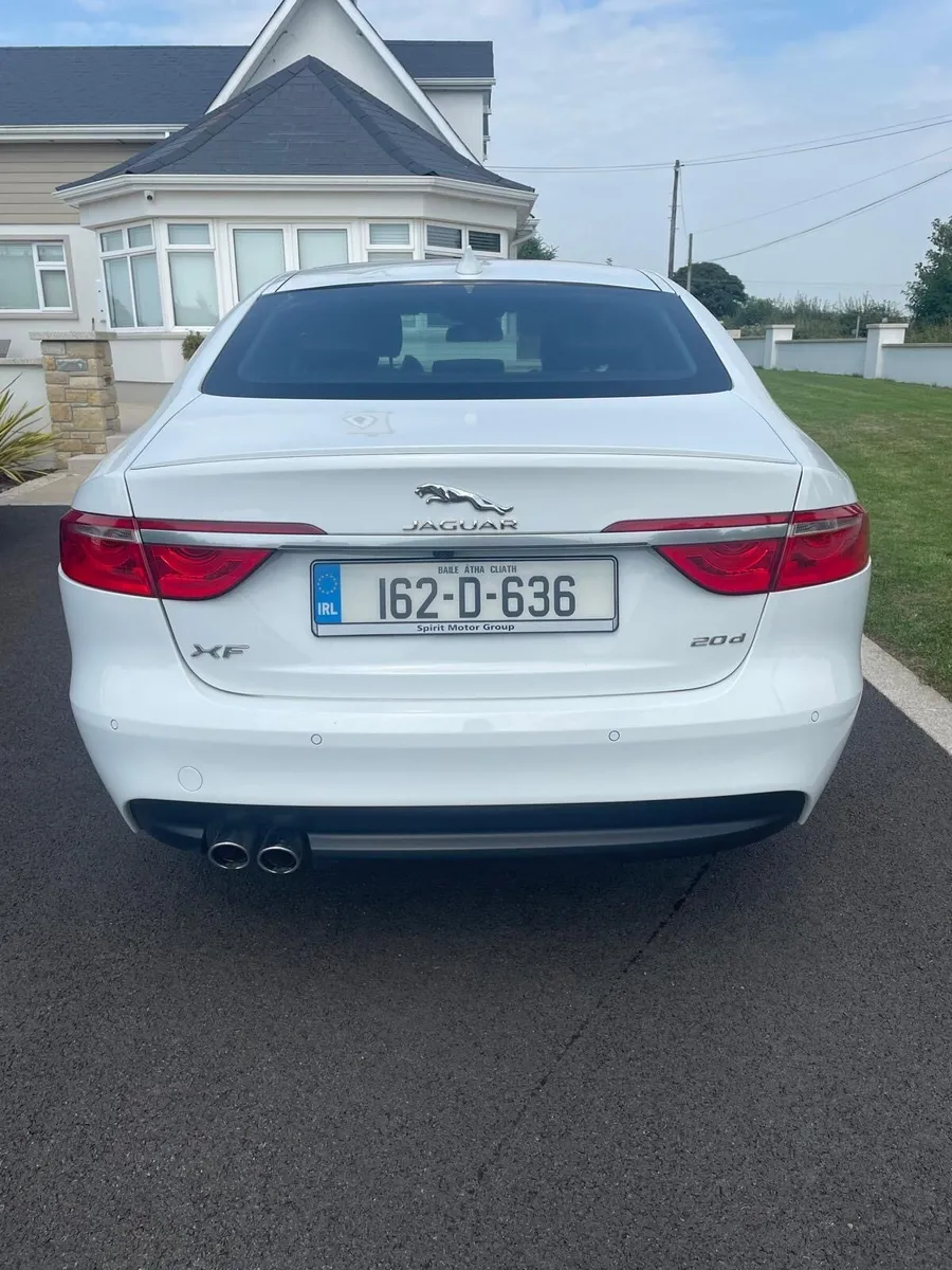 Jaguar XF - Image 4