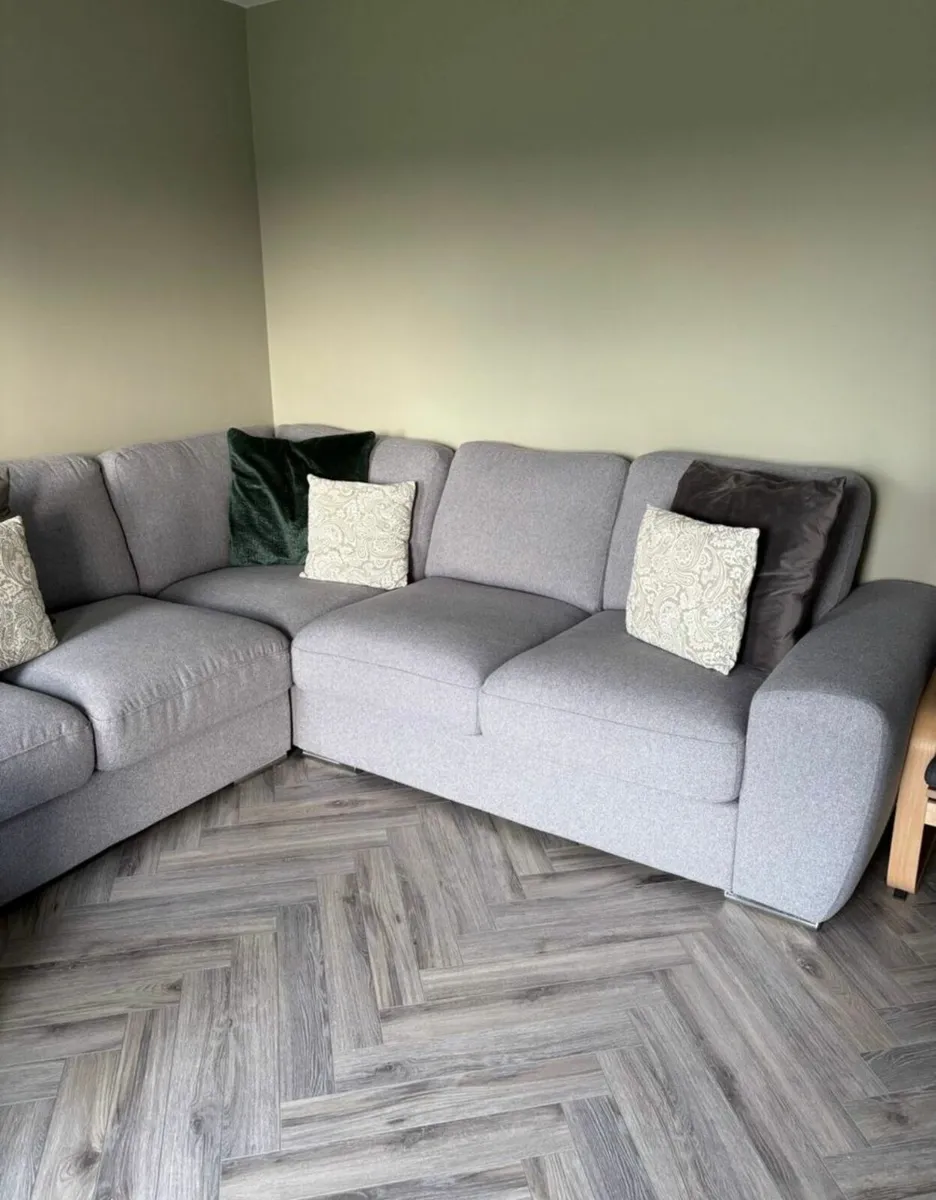 Grand Duke Corner Sofa/Couch - Image 4