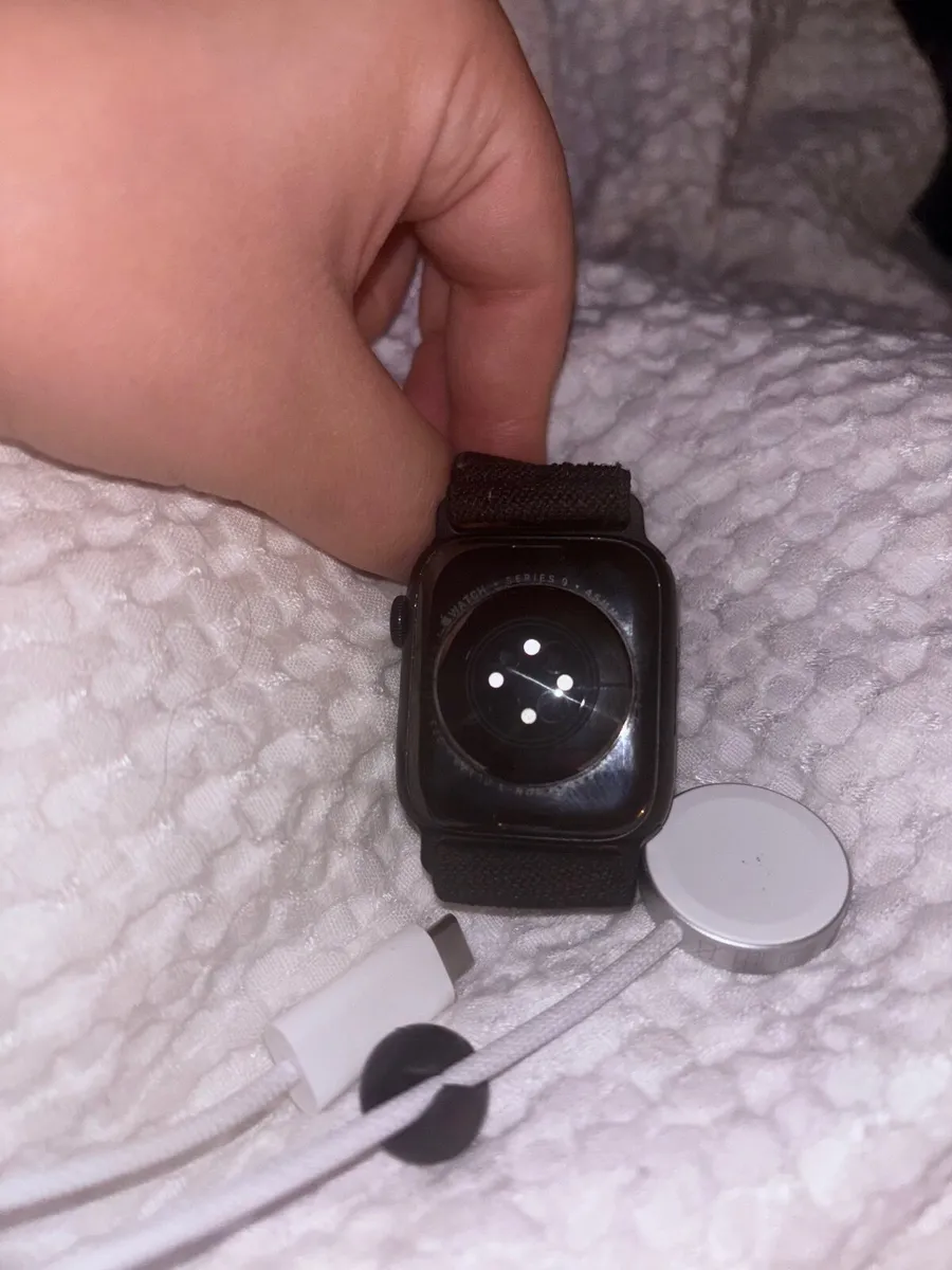 Apple Watch - Image 4