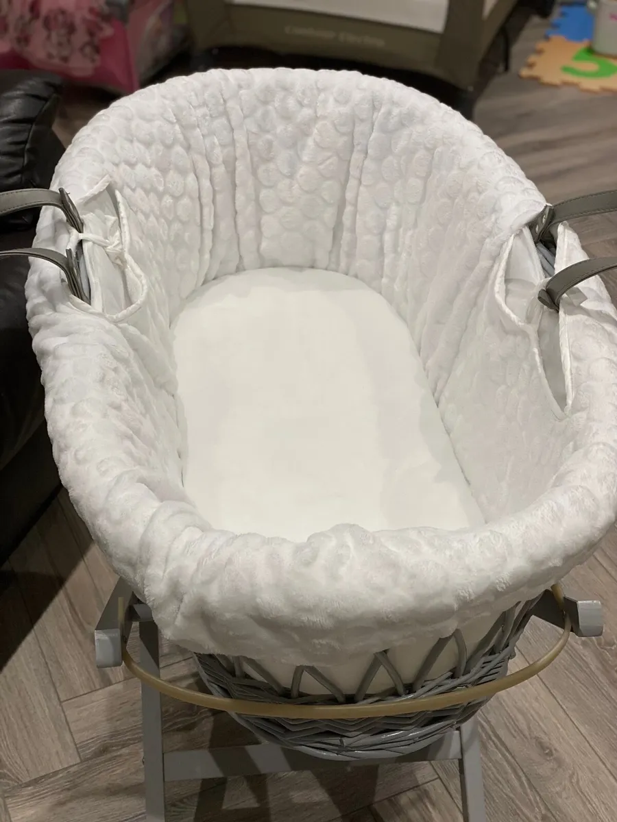 Moses basket - Image 2
