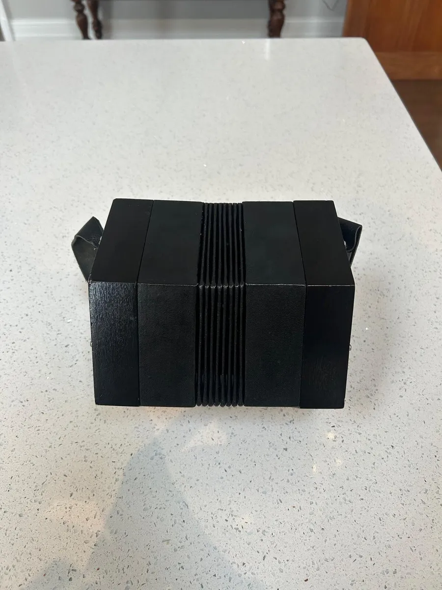 Concertina - Image 1
