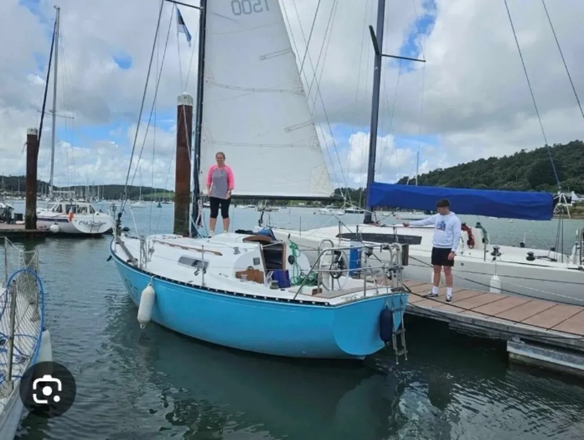 Sailing Boat - Image 3