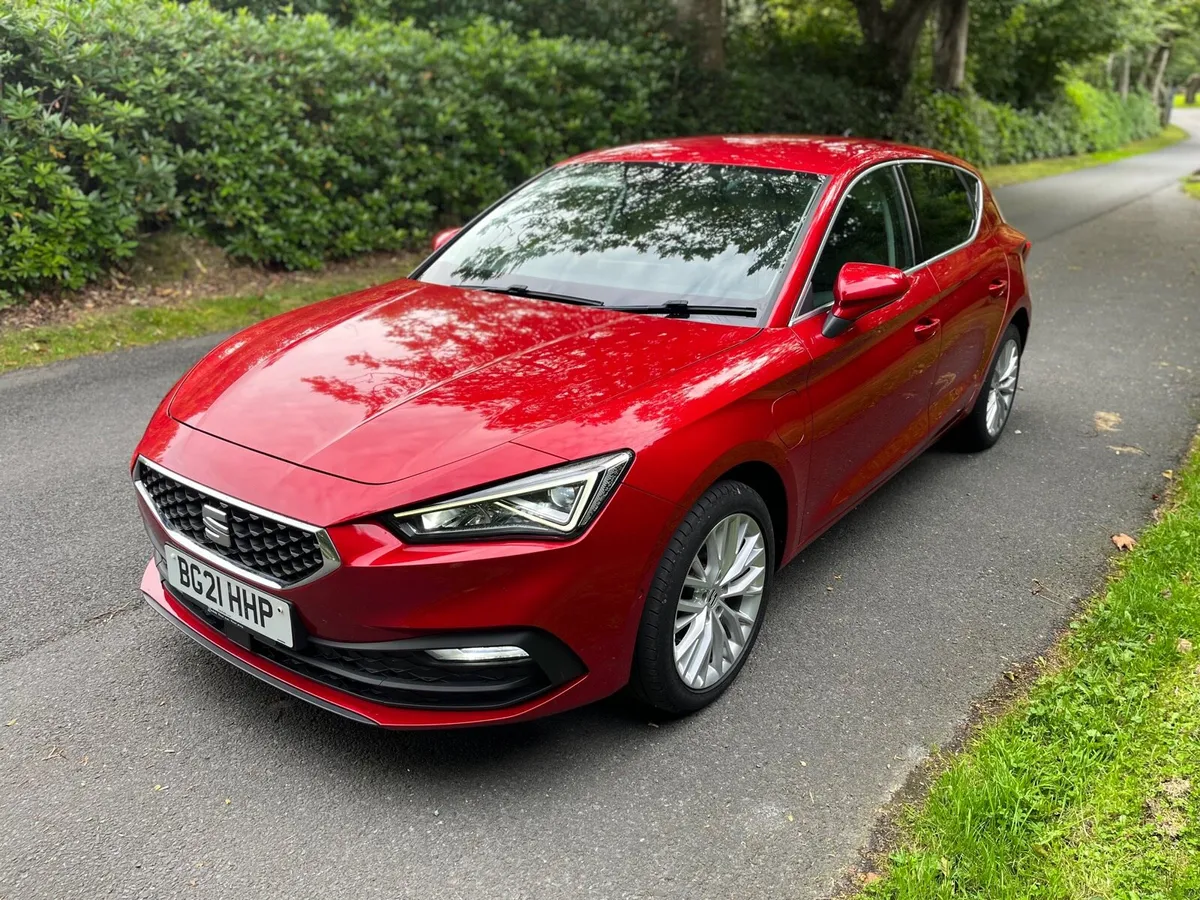 Seat Leon E-HYBRID DSG Auto - Image 3