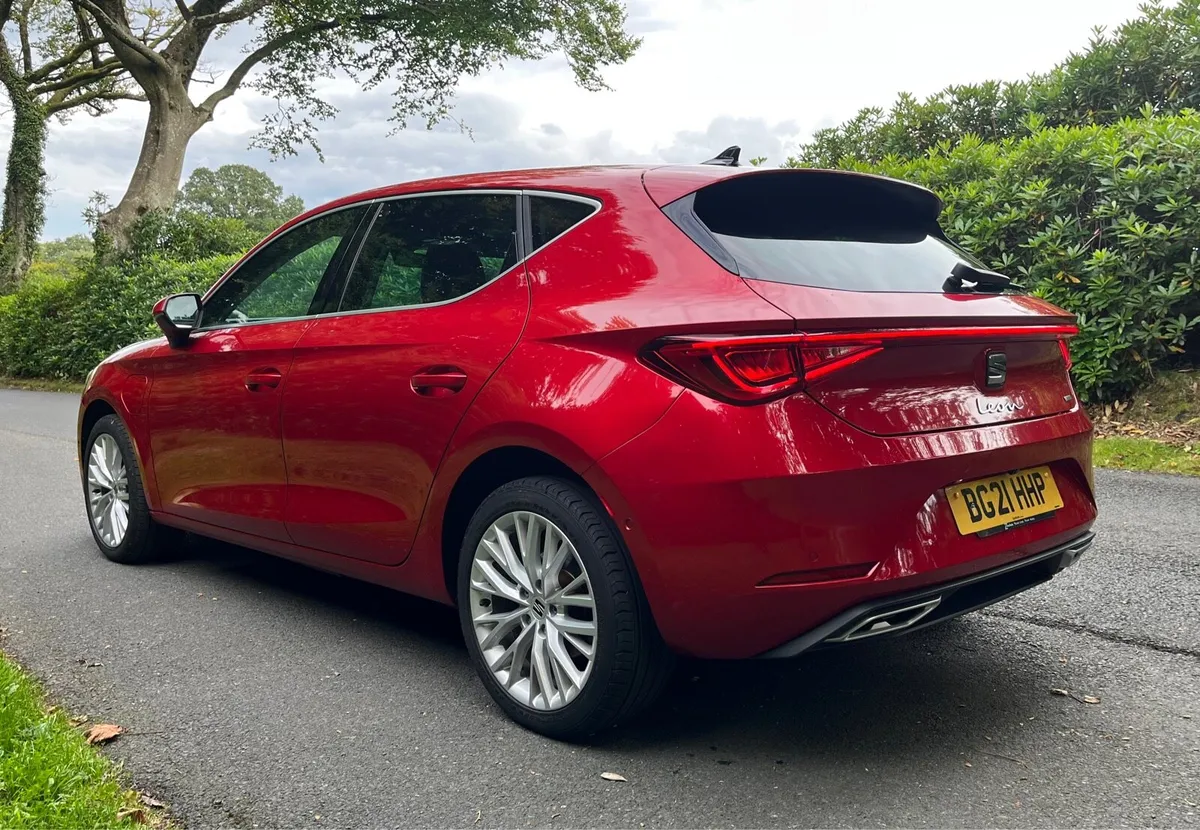 Seat Leon E-HYBRID DSG Auto - Image 4