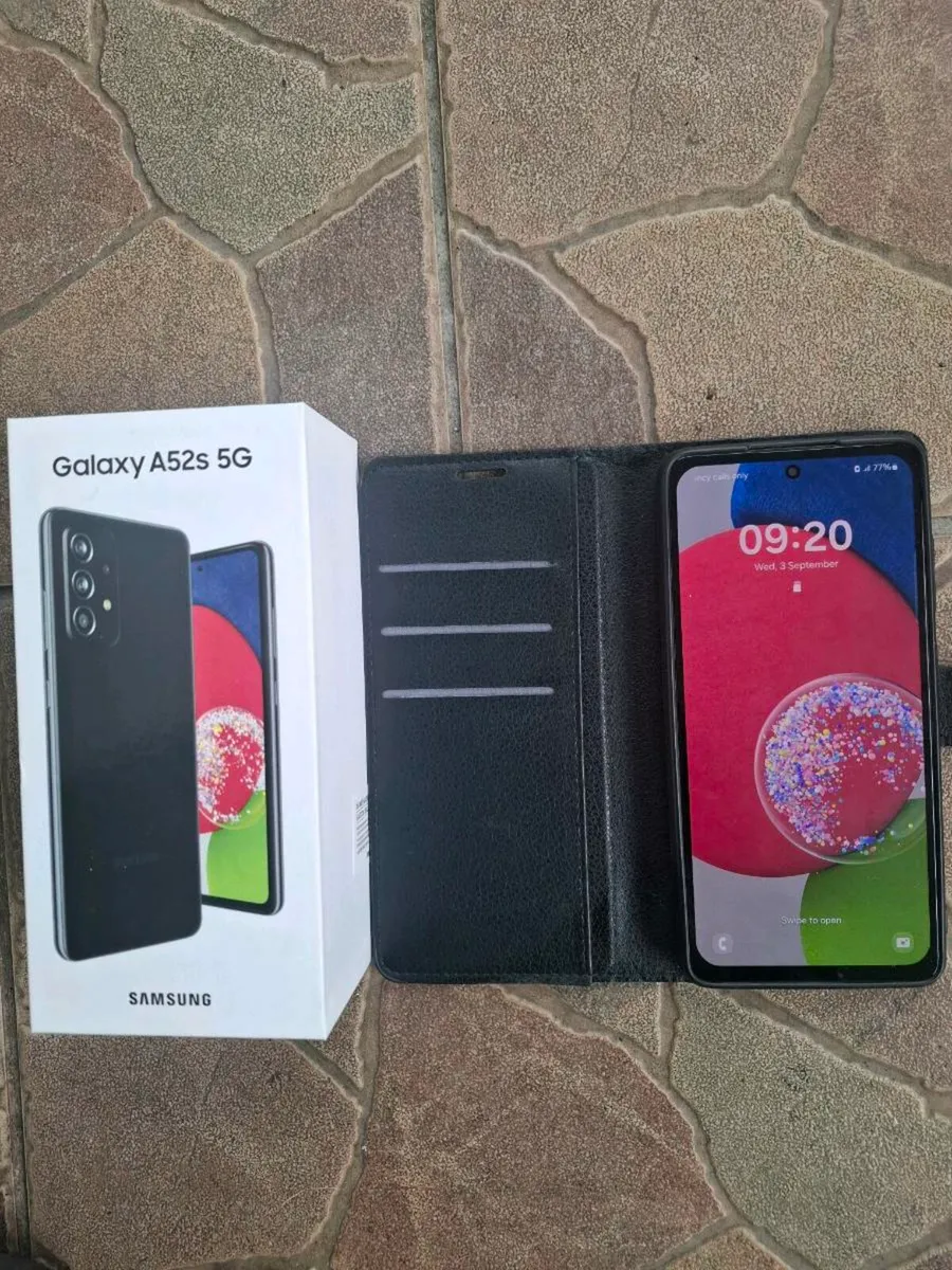 SAMSUNG A52s 5G - Image 1