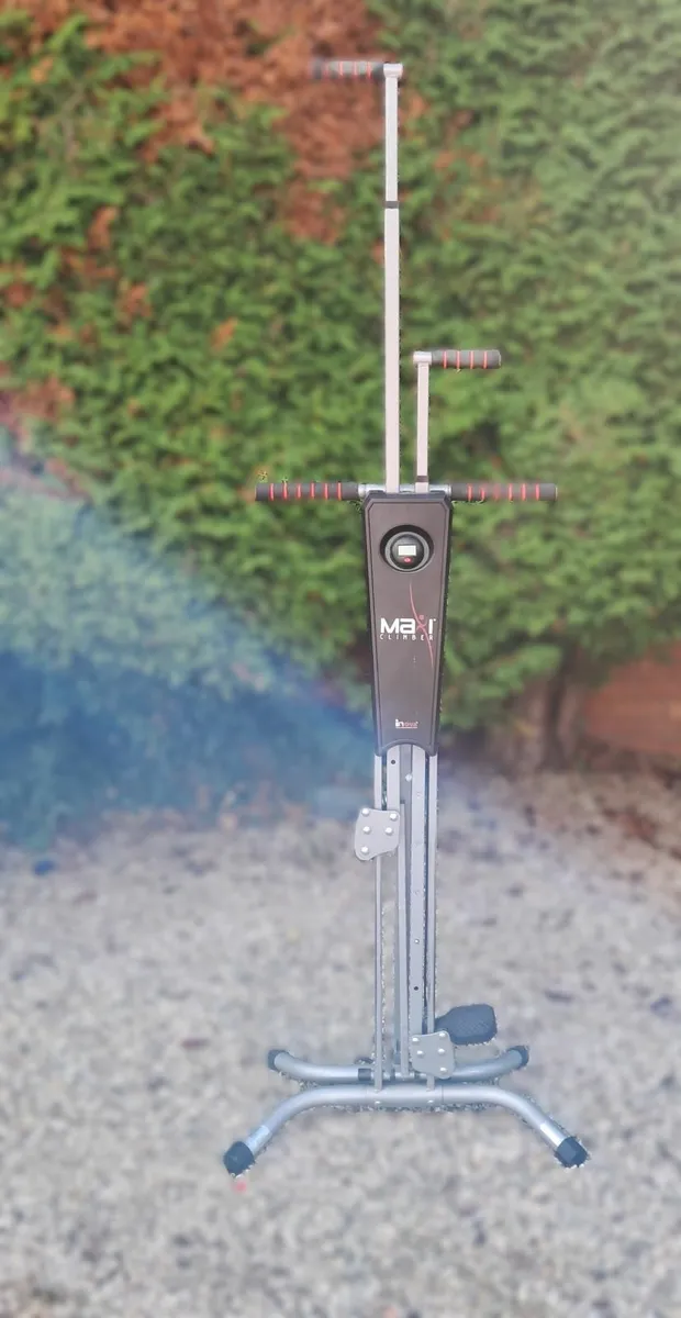 Maxi Climber Inova - Vertical Climbing Machine - Image 2