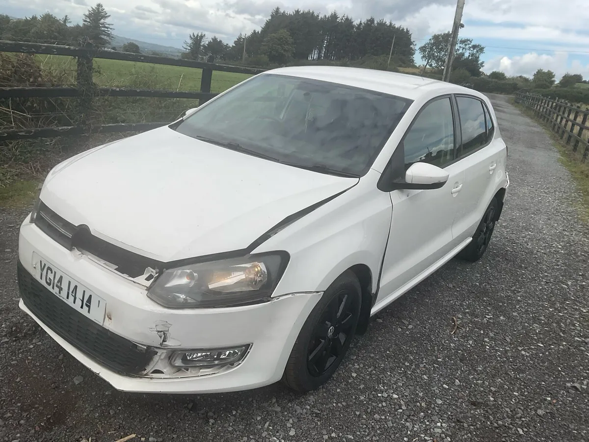 2X 2014 Volkswagen polo white 1.2 diesel - Image 3