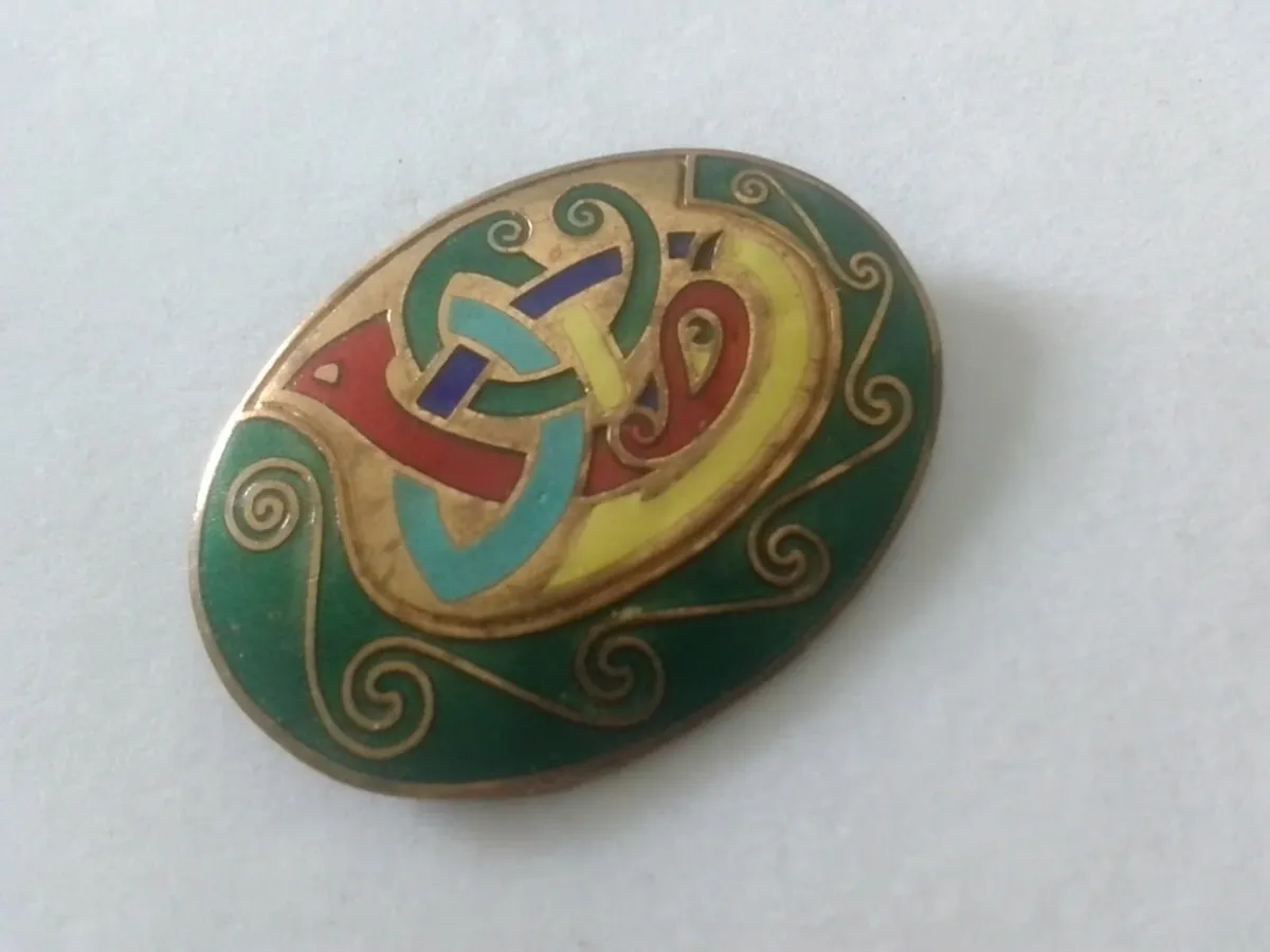 VINTAGE CELTIC COPPER ENAMEL BROOCH - Image 3